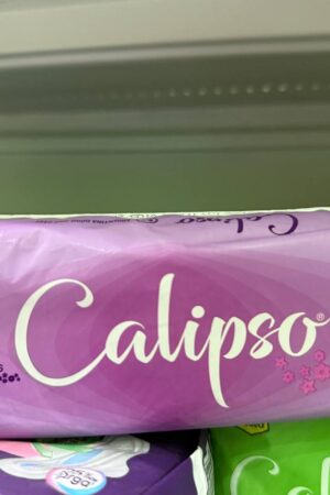 TOALLA HIGIENICA CALIPSO C/ ALAS 8 UN. LILA