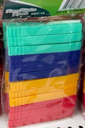 PINZA PARA ROPA  PLASTICA
