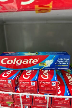 COLGATE CLASICC 90GR